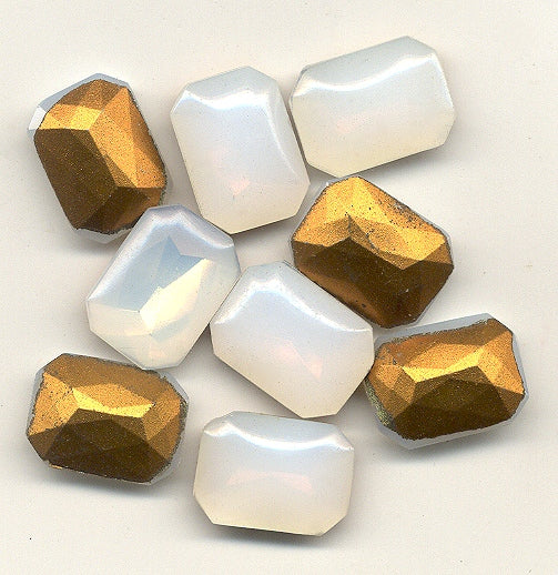 Glass Octagon  Buff Top  18 x 13mm White Opal  1/2 Gross For