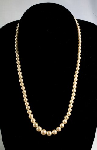 Imitation Glass Pearl Necklaces  Graduated 17-1/2 Inch Lengths  1 For