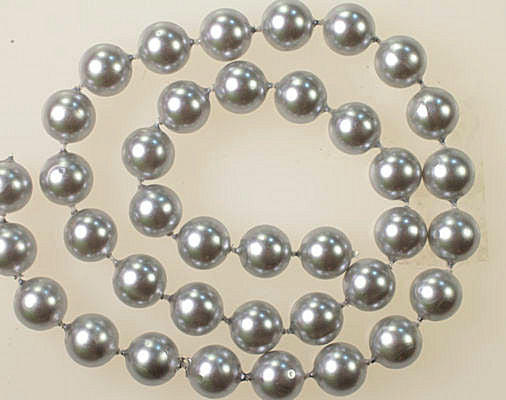 8mm Plastic Pearl Beads  Molded On Thread  100 Feet For