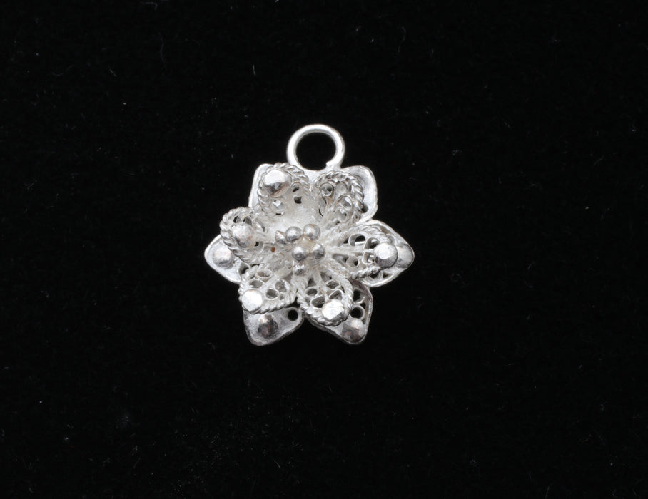 Sterling Silver flower pendants  13mm  12 pieces for
