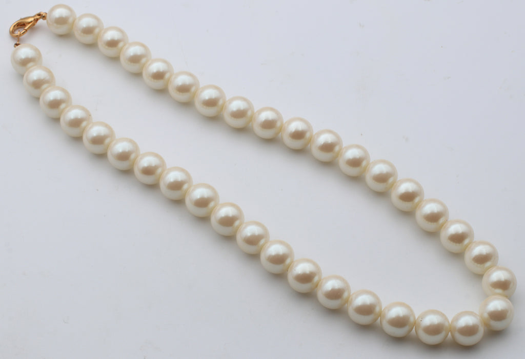Imitation pearl Necklace 18 inch<br>6 For