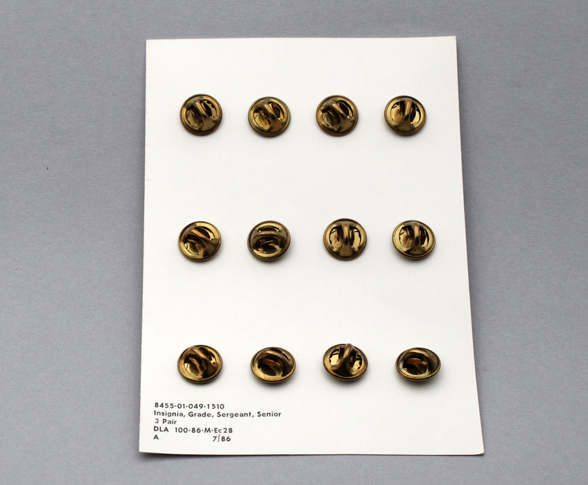 Military Insignia 12 Pieces For