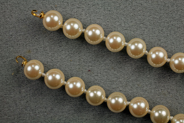 8 MM Glass Pearl Necklace  5 Strands for