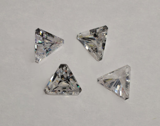Cubic Zirconia Triangle  10mm  20 Pieces For