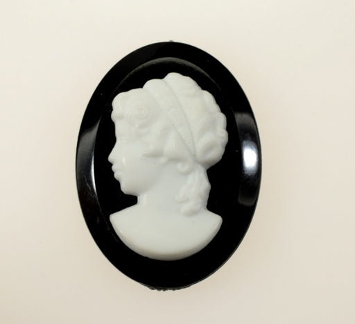 Plastic Cameo  40 x 30mm   3 Colors Available  1 Dozen For