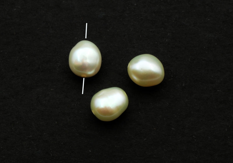 Fresh Water Pearl  6.5 x 5.6mm   25 For
